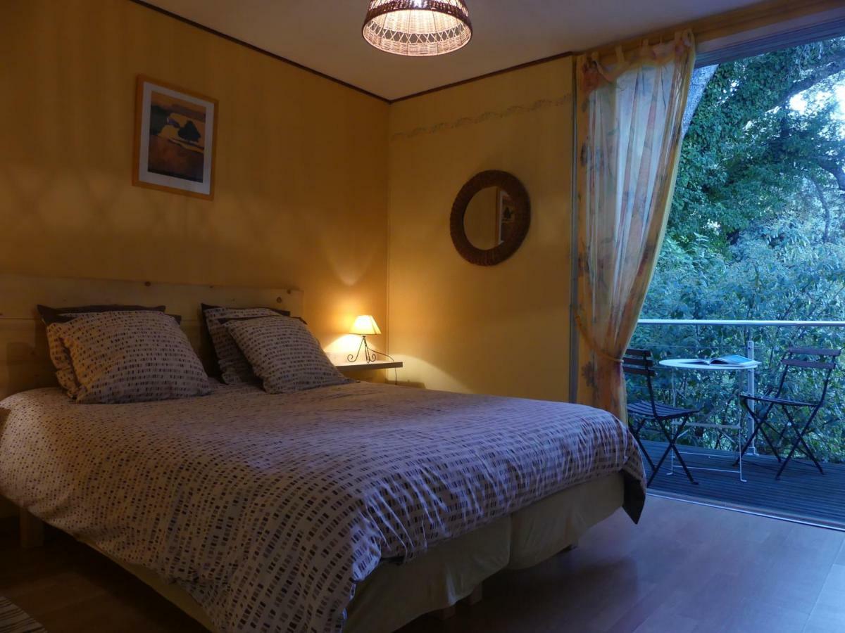 Les 3 Saisons Bed and Breakfast Cucuron Exteriör bild