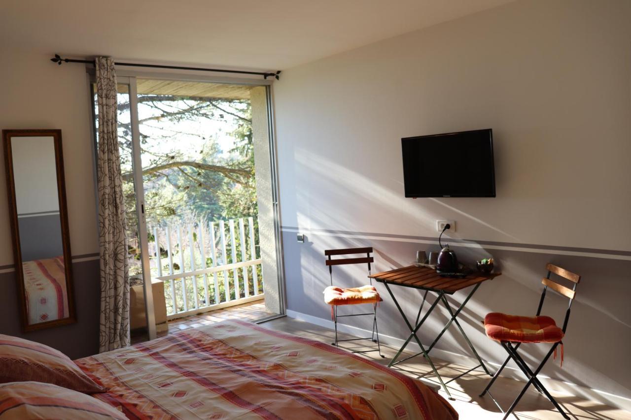 Les 3 Saisons Bed and Breakfast Cucuron Exteriör bild